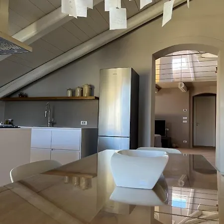 Luxury Langhe Loft Daire *